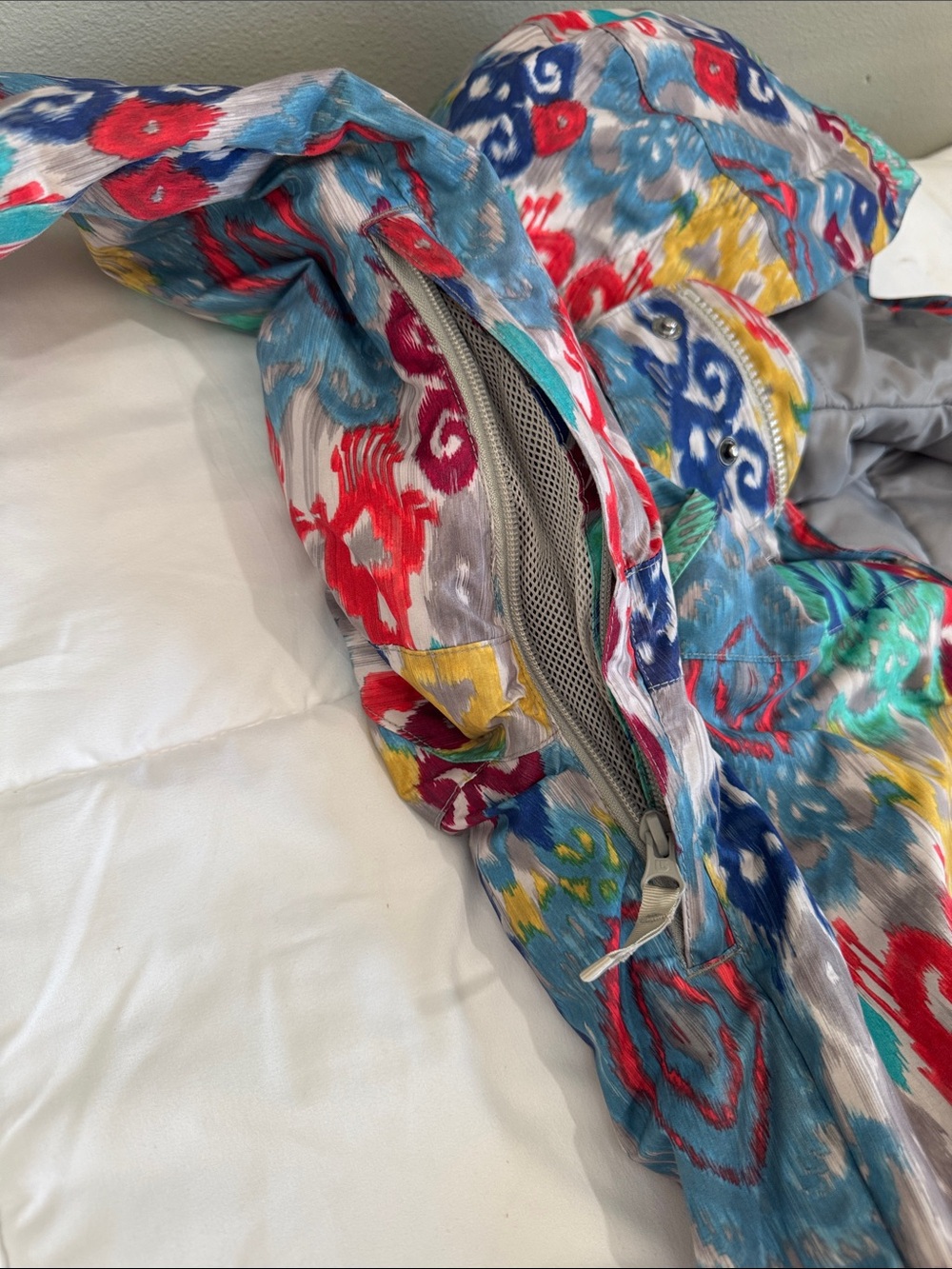 Burton jacket with gray interior and multicolor logo - Picture 5 of 7